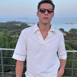 Chemise manches courtes brodée