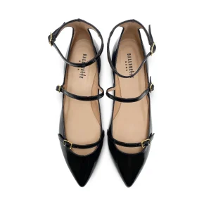 Ballerine nere in vernice con cinturini
