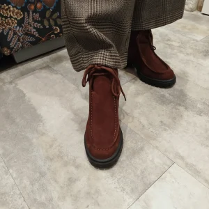 Emilie Karston Artemis