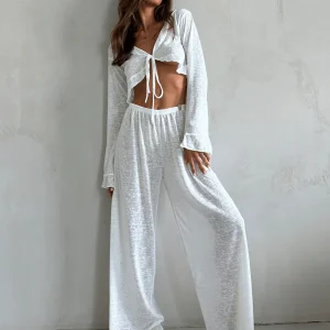 Ensemble Élégant à Détails Raffinés – Chic Structuré pour Événement