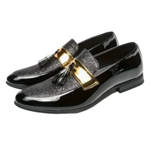 Mocassins À Glands En Cuir Et Bandelette Dorée Pour Homme