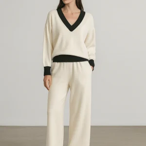 Ok _ Ensemble pull col V et pantalon large bicolore pour un style cocooning chic