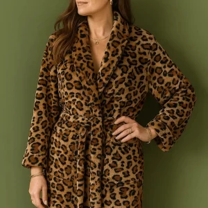 Peignoir Léopard Jacquard – Ultra Doux Poches Ceinture – 100% Polyester 38-46