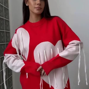 Pull femme motifs cœur franges moderne féminité créative MAX FOR ME