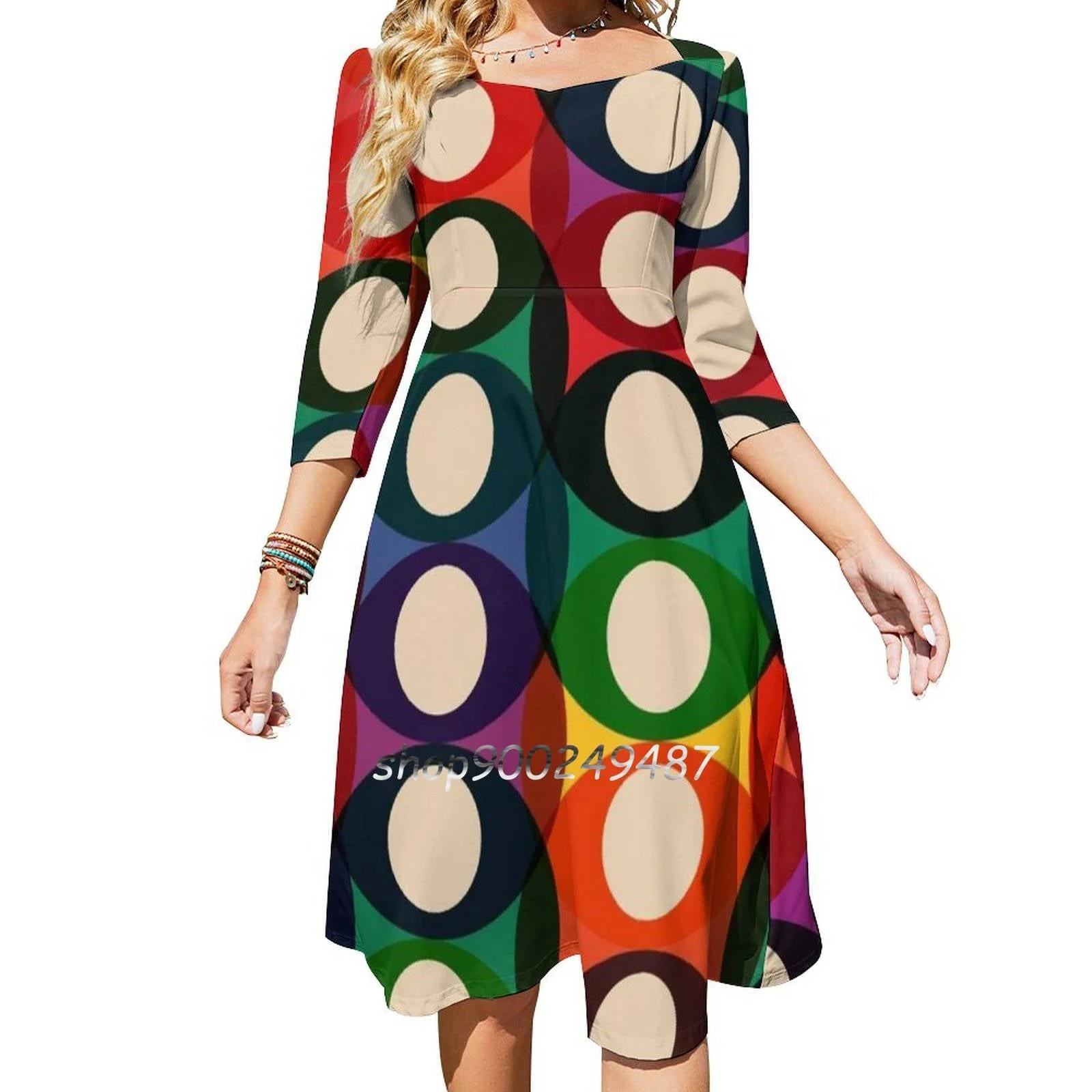 Robes Courte Style Années 70 – Image 5